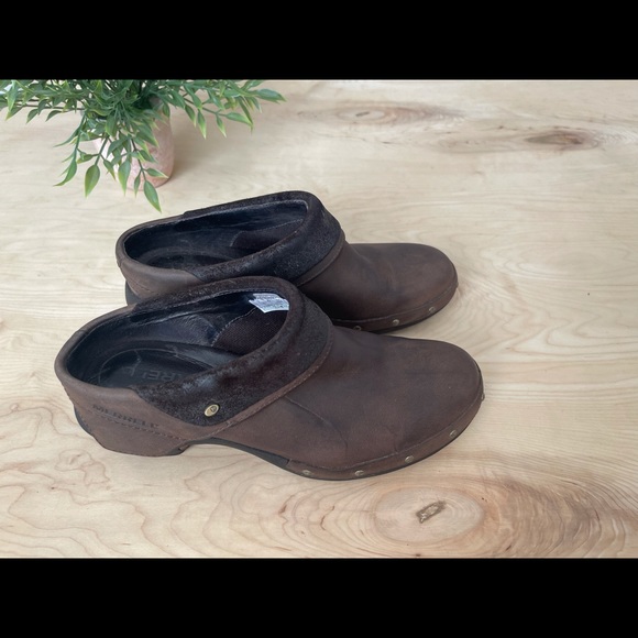 Merrell slip on brown suede leather clogs - Picture 3 of 9